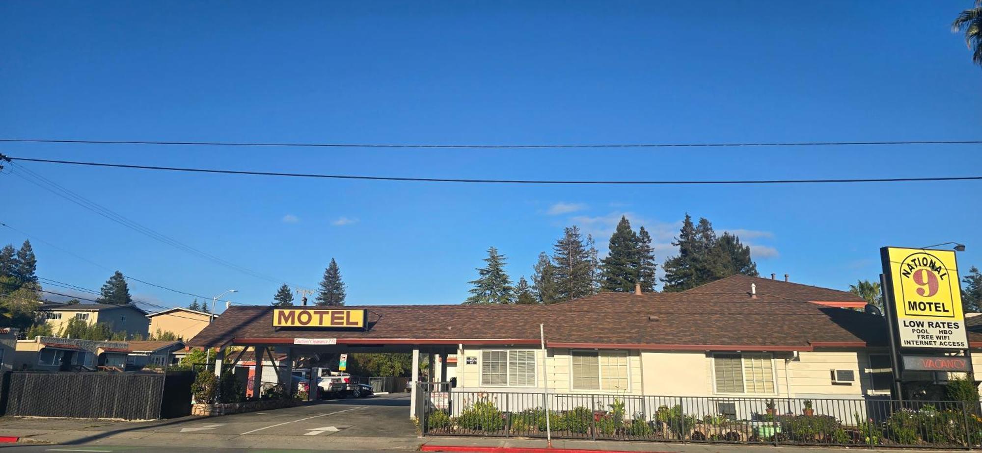 National 9 Motel Santa Cruz Kültér fotó